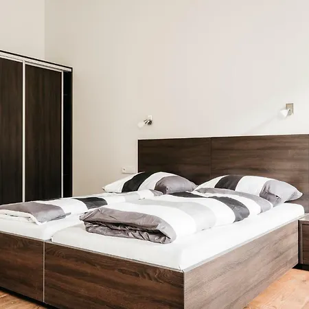 Apartment 511 *