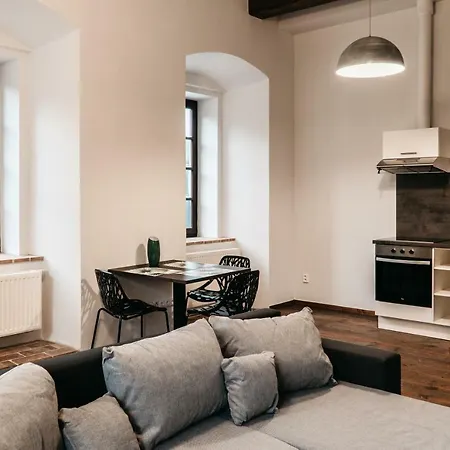 511 Apartment *